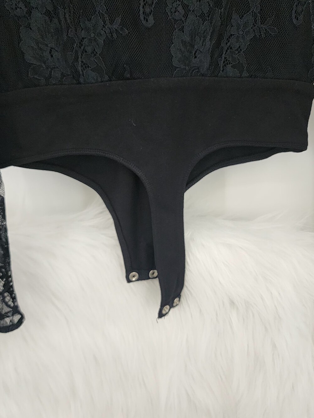 LOVERS + FRIENDS DEXTER Black Lace BODYSUIT Size Small NEW - Picture 6 of 12